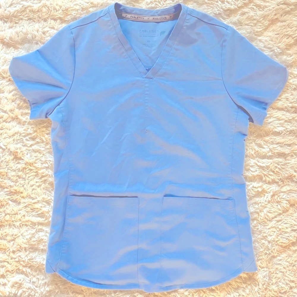 Fabletics Method 2-Pocket Scrub Top, Ceil Blue